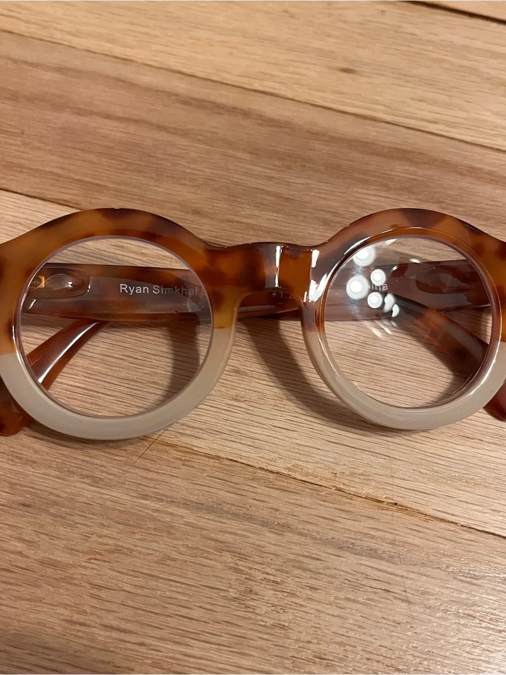 Ryan Simkhai 1.25 readers Tortoiseshell Round Women's Glasses with Cream Trim